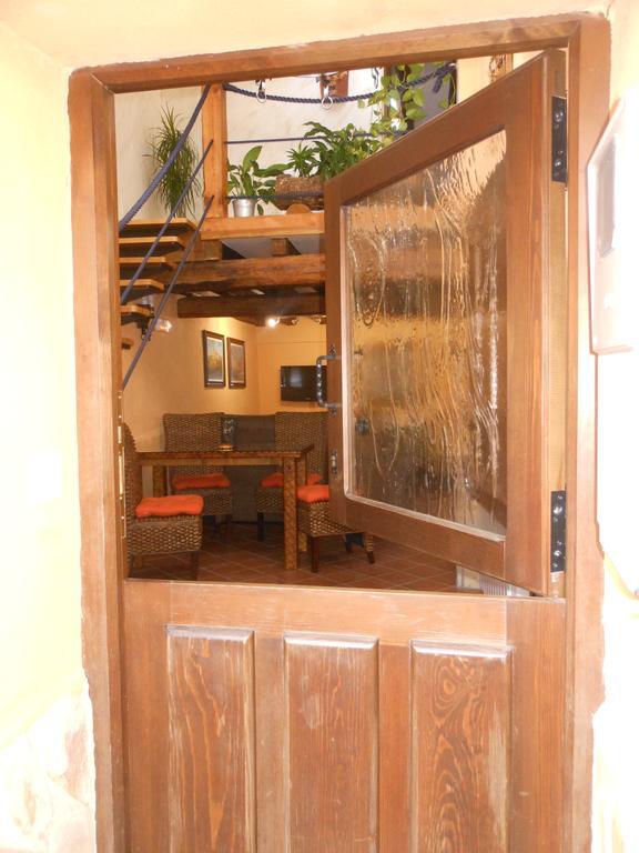 Casa Vieja Tabanera A 8 Min De Segoia Guest House Tabanera del Monte Exterior photo